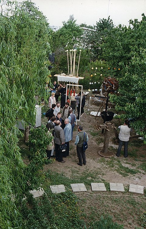 a2 SCARECROW --exhibition 1998