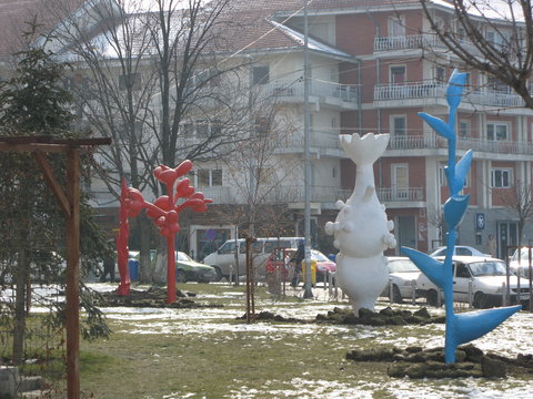 b4 Urban Plants Otopeni Romania 2008